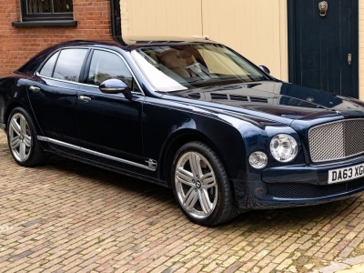 Karol - człowiek, który jeździł Bentleyem. Teraz możecie nim pojeździć i wy