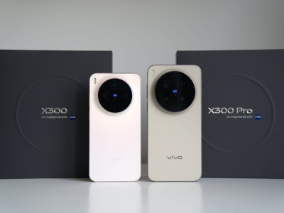 Mały może być równie świetny jak duży! Porównujemy vivo X300 vs vivo X300 Pro
