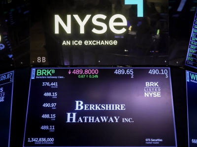 Berkshire Hathaway inwestuje w Alphabet, sprzedaje udziały w Apple