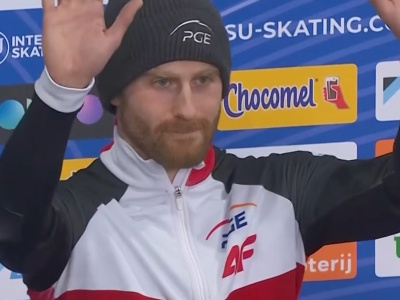 Łyżwiarstwo szybkie: Damian Żurek na podium Pucharu Świata!