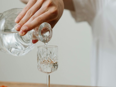 Pijany Ukrainiec spowodował kolizję, decyzją sądu stracił Mercedesa. 