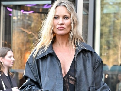 Kate Moss zachwyca w małej czarnej. Ikona powraca?