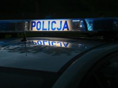 Zwłoki w jednym z budynków w Warszawie. Zatrzymano dwie osoby