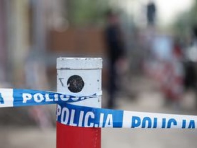 Pobity i martwy na ulicy. Policja zatrzymała dwie osoby