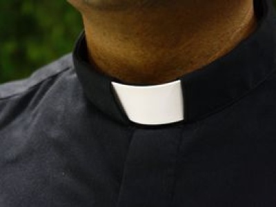 Rusza proces księdza oskarżonego o znęcanie się nad wikariuszem