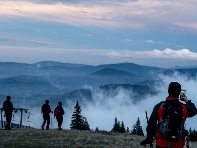 Długie weekendy w 2026 roku to nie tylko styczeń i grudzień. Sprawdziliśmy, kiedy warto brać urlop