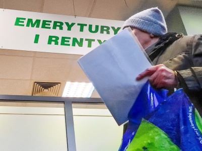 Minimalna emerytura z ZUS bez stażu pracy. Oto kto ją dostanie