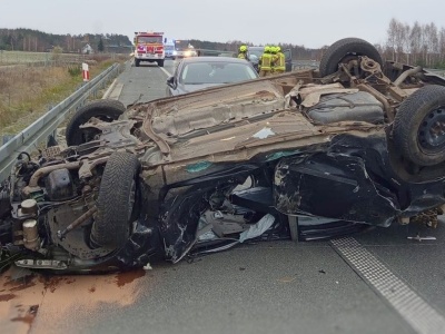 Karambol na Mazowszu. 34-latka cudem przeżyła. Tak wyglądało jej auto