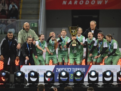 Sądecka duma na PGE Narodowym. KS Starówka Nowy Sącz mistrzem Polski w wielkim finale „Z Orlika na Stadion”