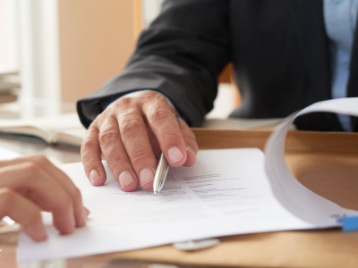 Ukryty mechanizm w polskim prawie. Chroni pominiętych w testamencie