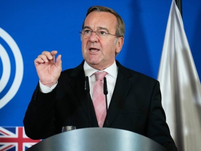 Szef niemieckiego MON-u o dacie konfrontacji z Rosją. 