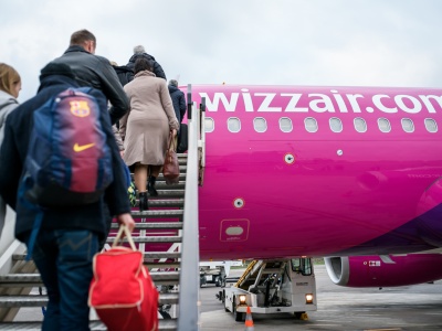Czy abonament „All You Can Fly” to ściema? Wizz Air ukarany za wprowadzanie pasażerów w błąd