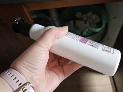 Kosmetyki zużyte, ale problem dopiero się zaczyna. Co zrobić z opakowaniem po balsamie?