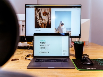 Tworzenie sklepów internetowych - gotowa platforma czy customowe rozwiązania?