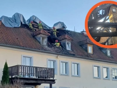 Duże straty po pożarze bloku w Ciechanowie. Ruszyły dwa odrębne śledztwa