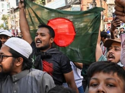 Była premierka Bangladeszu skazana na śmierć. Ukrywa się w Indiach