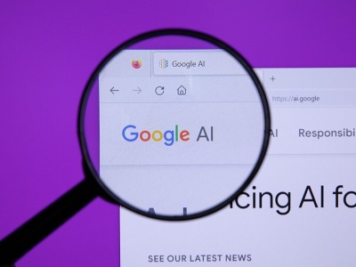 Koniec ery niebieskich linków. Google buduje nową wyszukiwarkę od podstaw