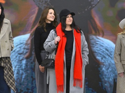 Moda zaczyna się od głowy (i to dosłownie). Marta Kilian o mocy jesiennych dodatków