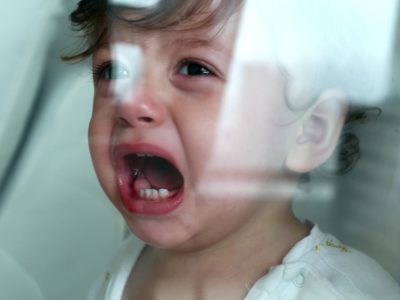 Jeśli dziecko jest przeciążone, na pewno robi tę jedną rzecz. 