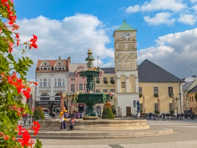 Karviná atrakcje. Pałac, czeska Piza i Żelazny Szlak Rowerowy
