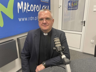 Ilu uczniów chodzi na religię? Mamy najnowsze dane