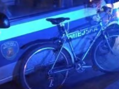 Wpadł w szał, bo w Śródmieściu po godz. 22 nie chcieli mu sprzedać alkoholu. Rzucał nawet rowerem