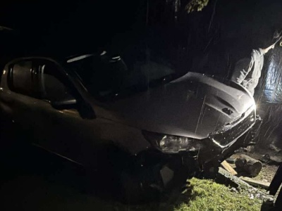 Kolejny pojazd wylądował w rowie. Tłuczań