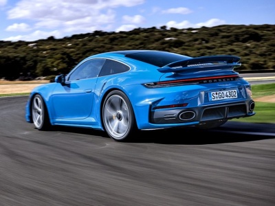 Tak jeździ najmocniejsze Porsche 911 w historii. Sprawdziliśmy je w trasie i na torze| Pierwsza jazda