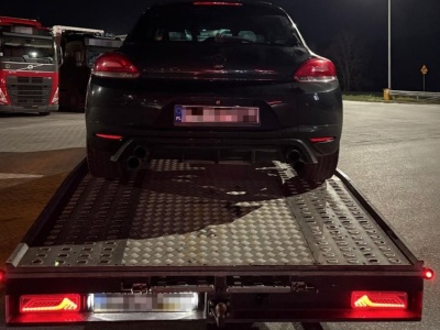 33-latek prowadził pod wpływem alkoholu. Tłumaczył, że jechał do ukochanej