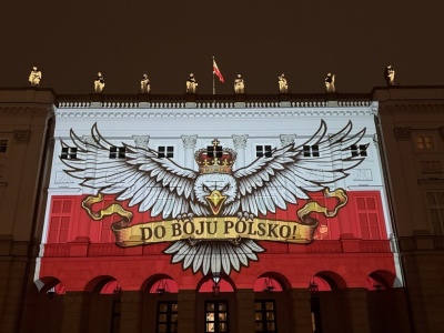 Zakazana oprawa wyświetlona na Pałacu Prezydenckim!