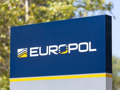 Gra skończona: Europol mocno uderza w platformy dla graczy