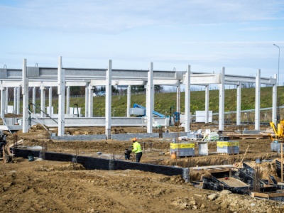 Ogromny park handlowy w Sanoku nabiera kształtów. Castorama, Biedronka i CCC wśród 30 najemców