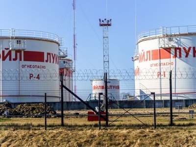 Amerykański gigant w grze o przejęcie cennych aktywów rosyjskiego Łukoila