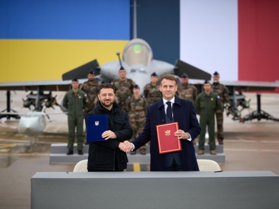 Zełenski. Ateny – dostawa gazu, Paryż – 100 samolotów Rafale F4 dla Ukrainy i wspólna produkcja dronów