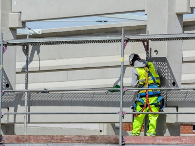 Zarobi nawet 20 tys. zł i pomieszka za darmo. W dodatku nie musi mieć matury