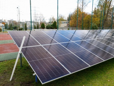 Katowice inwestują w fotowoltaikę i magazyny energii na miejskich budynkach