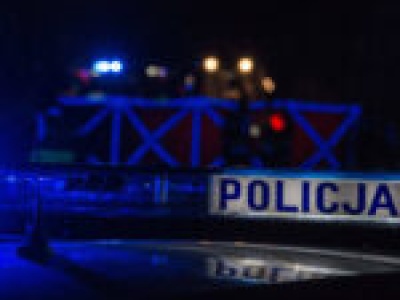 Tragiczny wypadek na DK24 pod Skwierzyną. Rozbite osobówki. Droga zablokowana