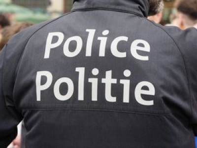 Ponad 100 migrantów zajęło budynek po UE. Procedura prowadzi działania