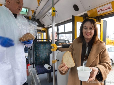 Autobus Ciepła wraca na ulice Rzeszowa. Tysiące osób skorzysta z pomocy