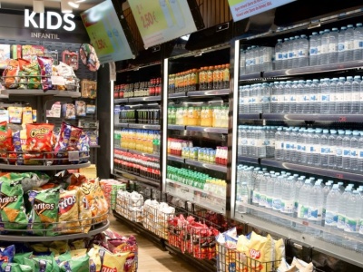 Koniec zdzierstwa na lotniskach. Rozwiązanie z Lizbony powinno być standardem