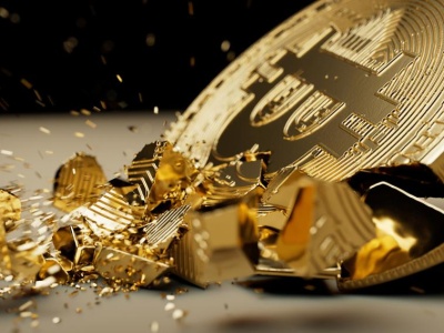 Bitcoin spada poniżej 90 000 dolarów. Korekta na rynku kryptowalut się pogłębia