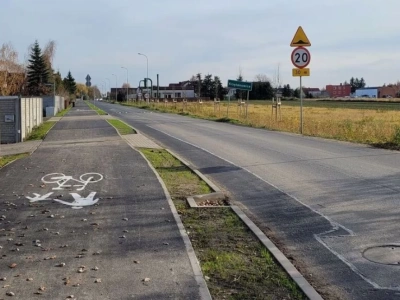 Chodniki, zatoka autobusowa, kanalizacja i progi. Inwestycja została zakończona