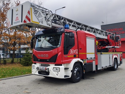 Nowa drabina mechaniczna dla płockich strażaków