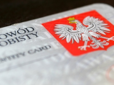 Fikcyjni ojcowie znikną z dokumentów. Matki odetchną z ulgą