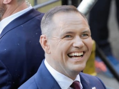 Aktywistka Strajku Kobiet Klementyna Suchanow pozywa Karola Nawrockiego