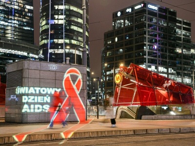 Liczba nowych zakażeń HIV w Polsce rośnie. Eksperci alarmują i zachęcają do testów