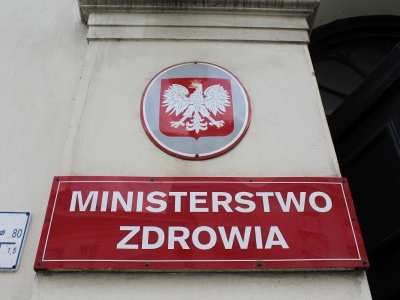 Prezes NIL: Możliwe, że MZ chce przeczekać kryzys w NFZ