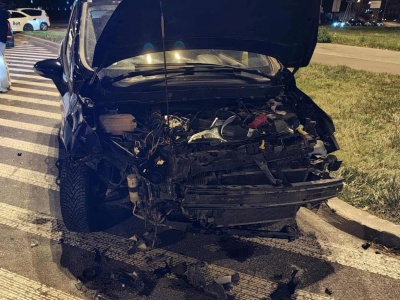 Rondo Mohyły znów przypomniało o sobie. Tym razem kierowca skody sądził, że ma pierwszeństwo