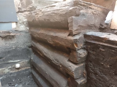 Sensacyjne odkrycie z początków Torunia przy Domu Mikołaja Kopernika