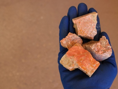 Kluczowy pierwiastek wystrzelił w kosmos. Wzrost cen o tysiące procent i groźba paraliżu